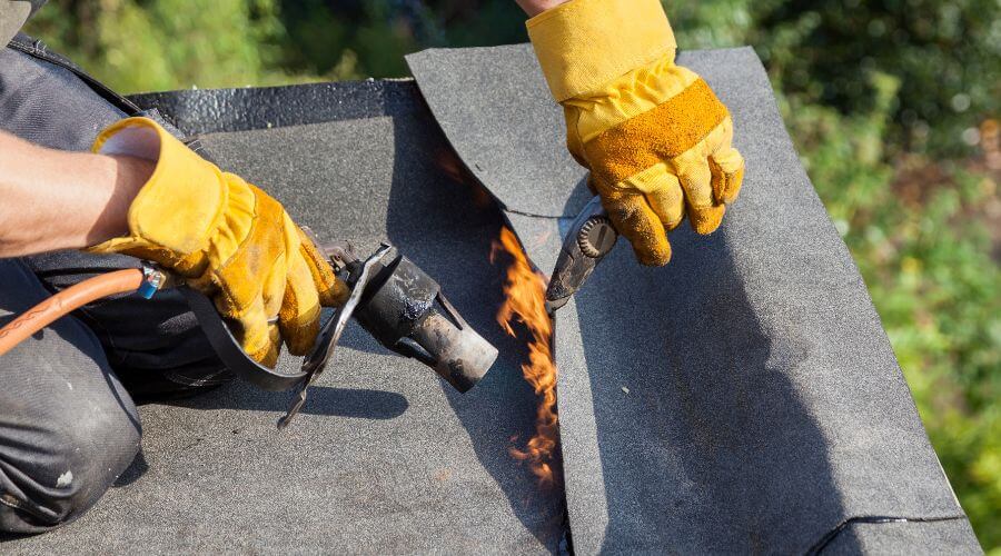Professional residential roofers in Petroleum, IN